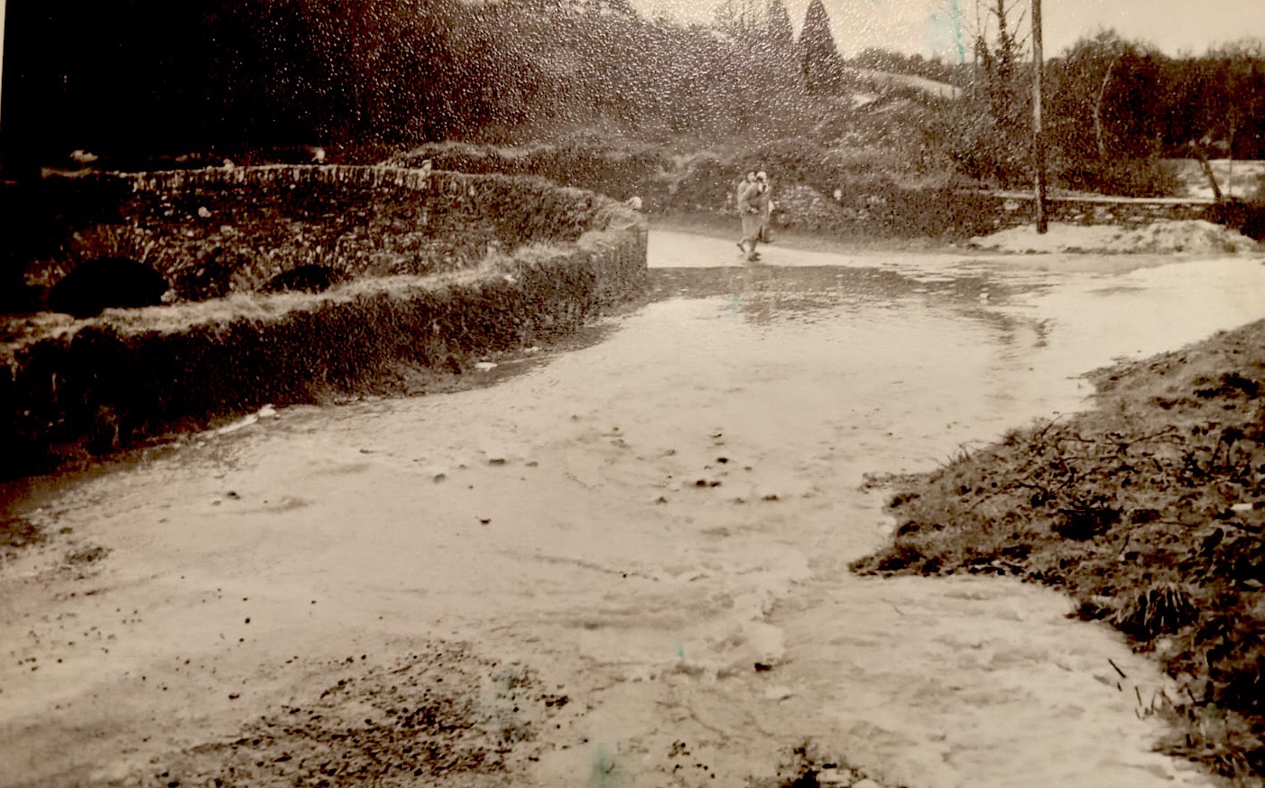 Teachers Mrs Corkery and Mrs O'Riordan - flooding at Cloghroe NS in 1962/4